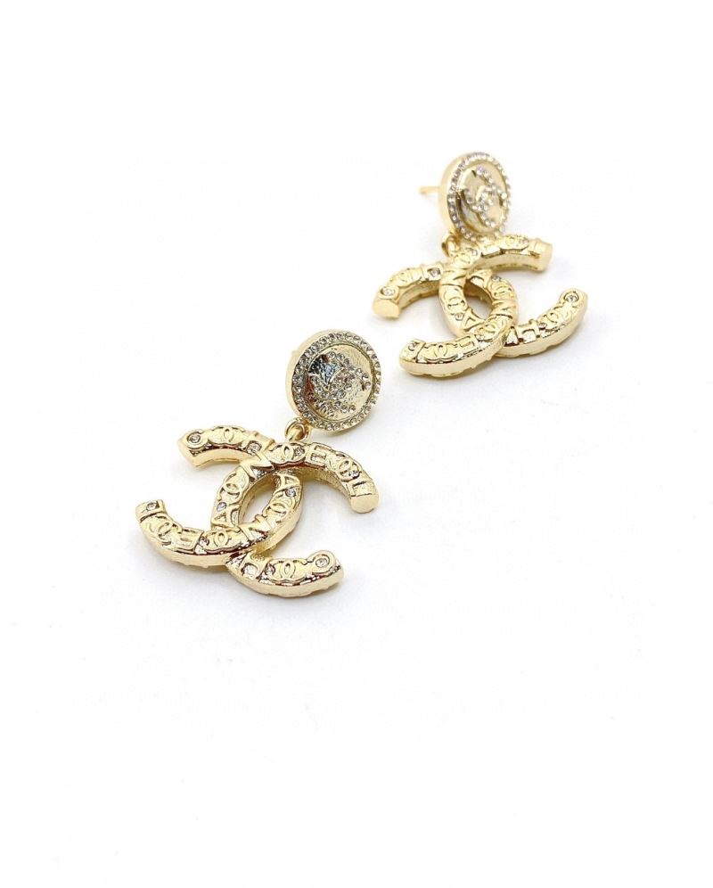 Ch**el earrings
